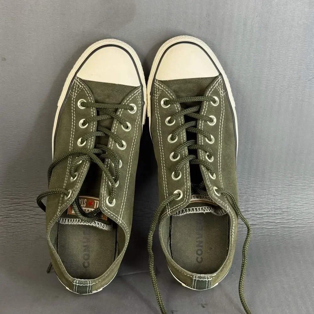 Converse Chuck Taylor All Star sneakers olive green suede men’s size 8